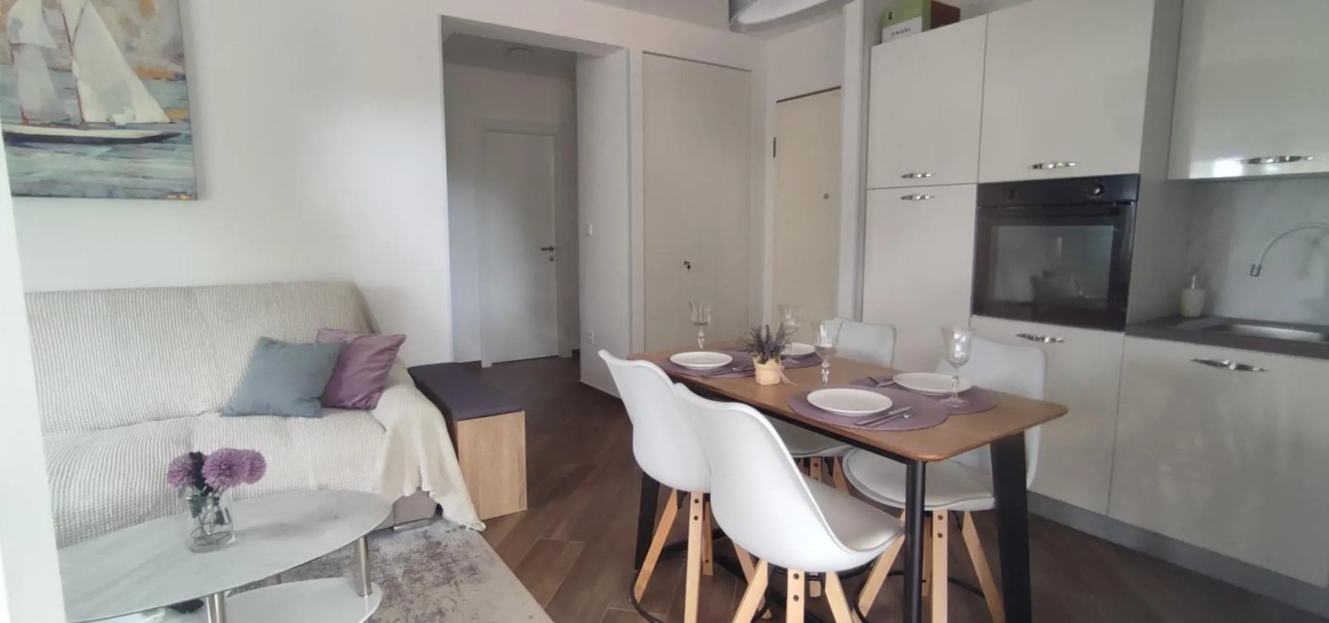 Sunny Oasis Apartment - High Ground Floor With Sunny Terrace & Private Garden!! Medulin